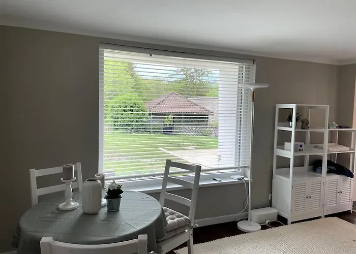 Sweet Little Am Woerthersee *