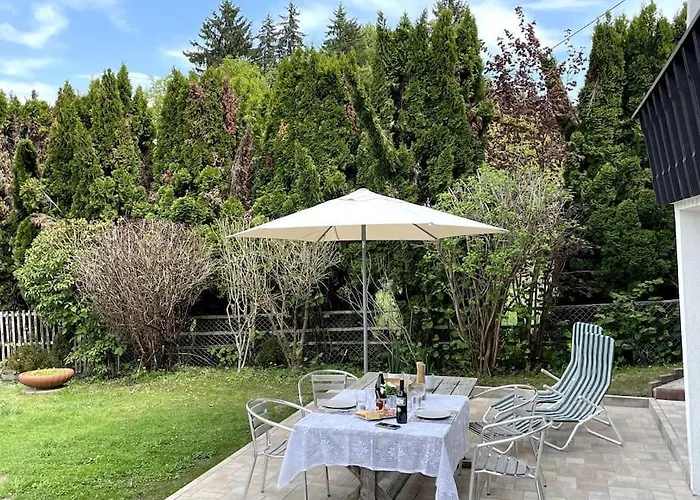 Sweet Little Am Woerthersee *